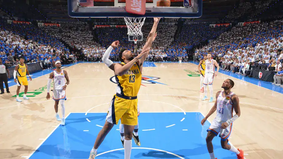 補強禁區深度！溜馬續約季後賽驚奇中鋒Tony Bradley
